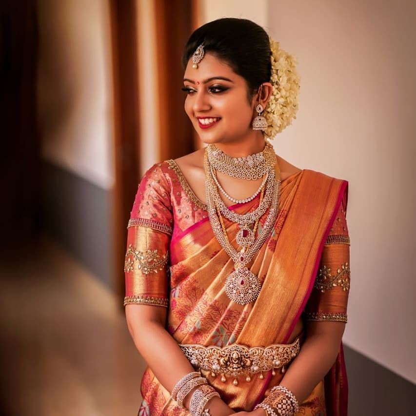 GRACE MARIYA BEAUTY PARLOUR AND TAILORING THODUPUZHA